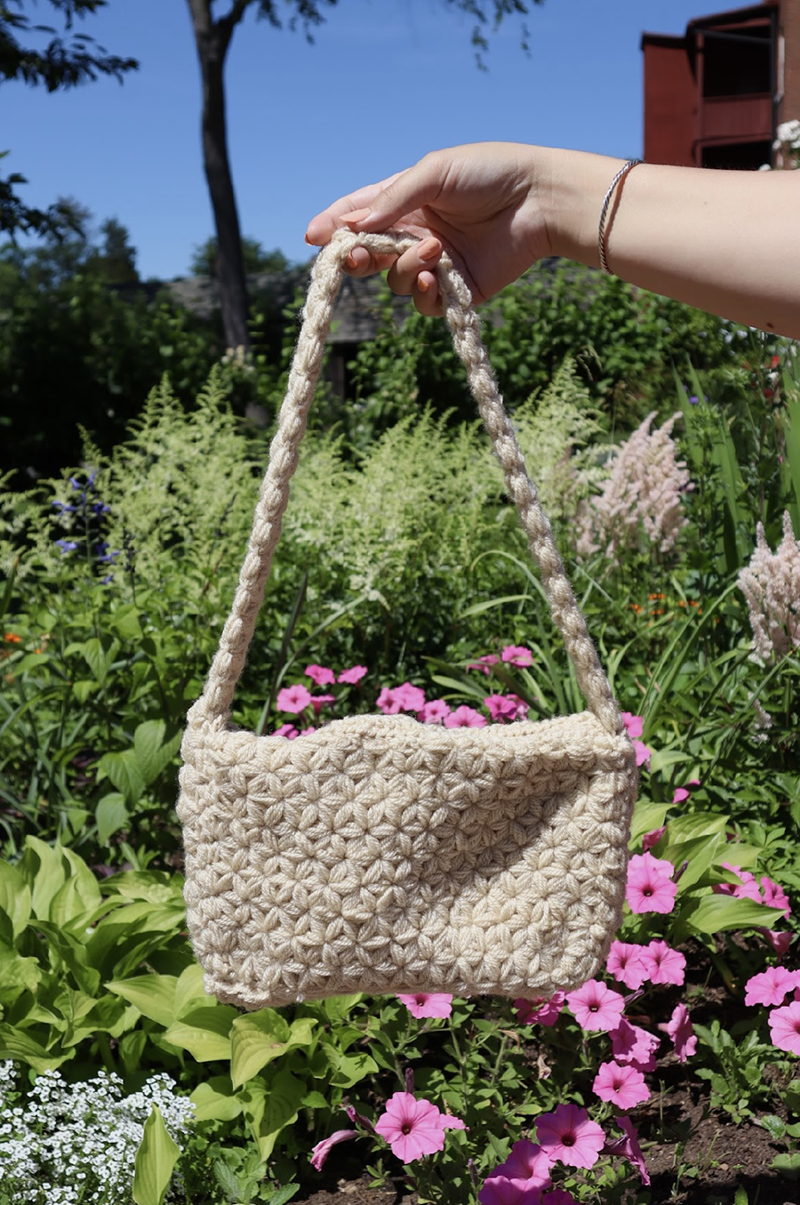Tan Oopsie Daisy Crochet Bag